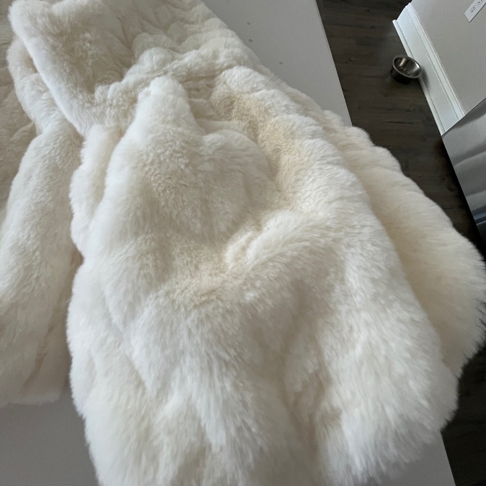 Faux fur short coat